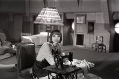 Elsa Martinelli using a sewing machine in The Trial 7th May 1962 Old Photo 1