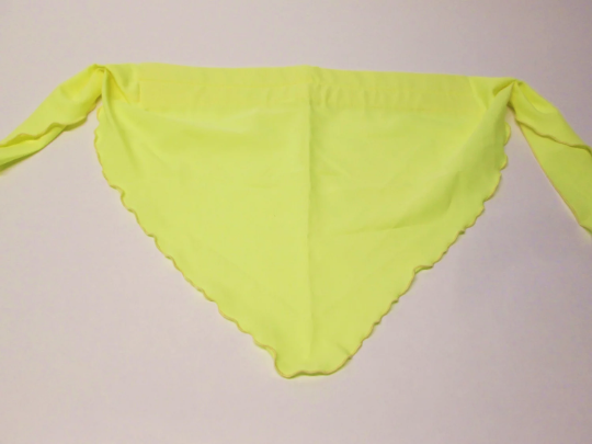 Vintage 1960s Bright Yellow Triangular Head Scarf Scalloped Edge