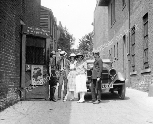 1921 Entrance to the Krazy Kat Speakeasy Vintage/ Old Photo 8.5" x 11" Reprint