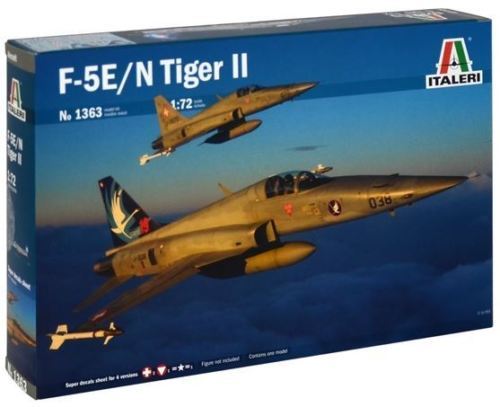 Italeri Aircraft Curtiss P-40 Tomahawk Flying Tigers 1/100
