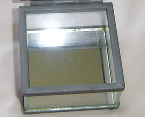 Flower & Hearts, Paper Quill on Glass Handcrafted Jewelry Box