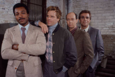 Carl Weathers Joseph Bottoms Dann Florek Alex Rocco in the tv - 1985 Old Photo 1