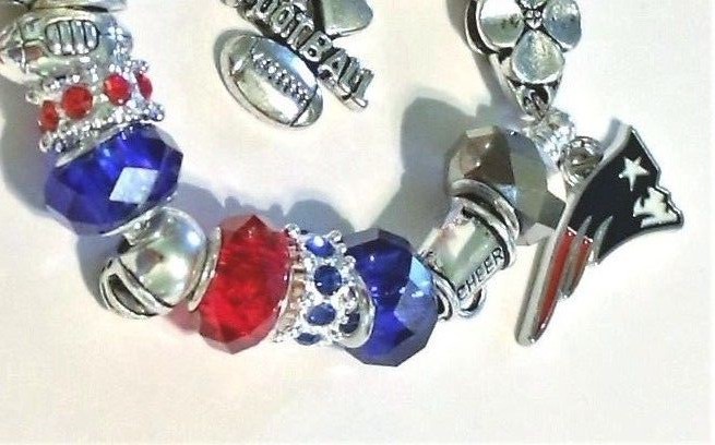 NFL NEW ENGLAND PATRIOTS HANDMADE FOOTBALL CHARM BRACELET 8