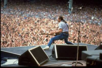 Guitarist & vocalist Francis Rossi of English rock group Status- TV Old Photo