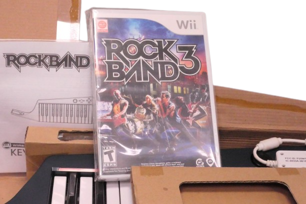 Nintendo Wii Rock Band 3 Wireless Keyboard Game Controller piano RB3