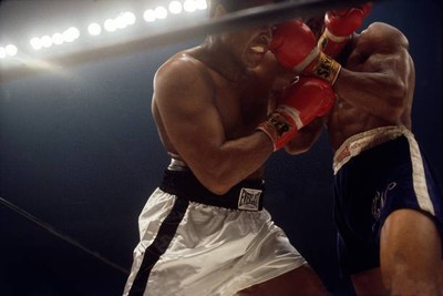 Muhammad Ali in action vs Ken Norton during fight at San Die - 1973 Old Photo 4