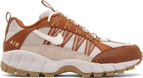 Nike Humara 17 QS Dark Russet Habanero Sz 9 Mens Trail Shoes
