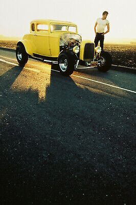 AMERICAN GRAFFITI CLASSIC HOT ROD 24X36 POSTER PAUL LE MAT FORD DEUCE COUPE CAR