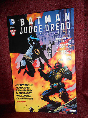 英語版　THE BATMAN JUDGE DREDO COLLECTION 51A85RYS3DL._UF1000,1000_QL80_.jpg