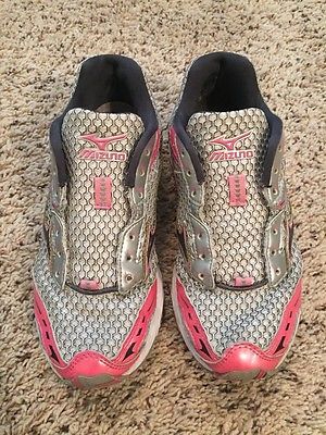 Mizuno Athletic Shoes for Women