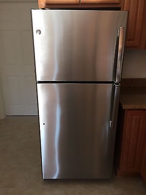 GE WR17X11440 Réservoir D'eau Pour Réfrigérateur Pièce D'origine