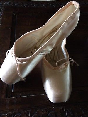 Freed Of London Pointe Shoes Classic Pro 90 5.5 XX Butterfly