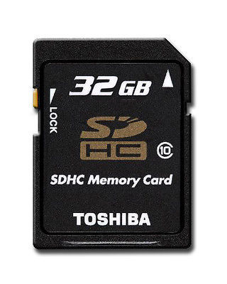 TOSHIBA W-02 FlashAir 32GB Memory Card body only From Japan TOSHIBA W-02 FlashAir 32GB Memory Card body only From Japan