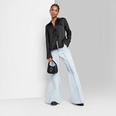 

Атласный топ Fly Away с длинными рукавами и колокольчиком - Wild Fable Black, Черный