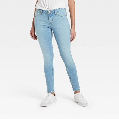 

Женские джинсы-скинни со средней посадкой Curvy Fit - Универсальная нить Голубой, Light blue