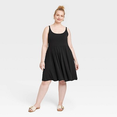 

Женское расклешенное платье миди с фигурной юбкой - Ava - Viv Black, Черный