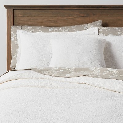 Threshold 8-Piece Comforter & Sheet Set Cotton Quilted Matelasse, White, Full