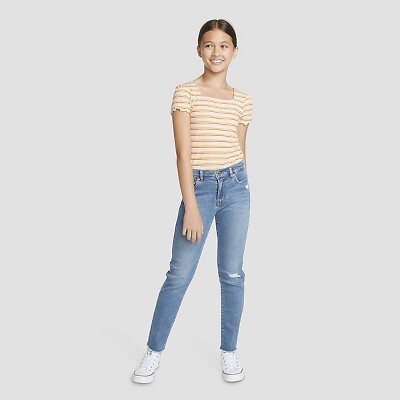 

Джинсы прямого кроя с высокой посадкой для девочек Levis — средняя стирка, Medium wash