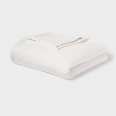 Twin/Twin Extra Long Matelassé Bed Blanket Ivory - Threshold: Cotton & Recycled