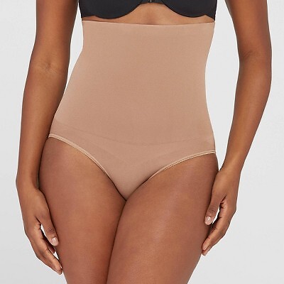 

Женские трусы Assets by Spanx Remarkable Results High Waist Mid-thigh Control Briefs -, Бежевый