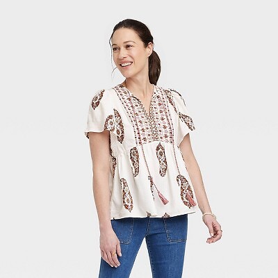 

Женский топ с короткими рукавами - Knox Rose White Paisley, Белый