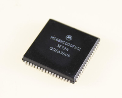 Motorola MC68HC000FN12 MOTOROLA 32 Bit Microprocessor chip semiconductor IC