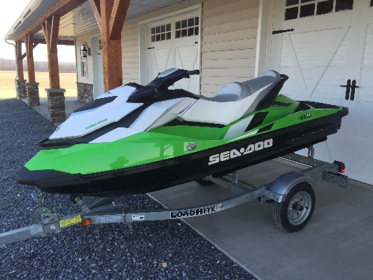 jet ski 2013SeaDoo GTI- se130