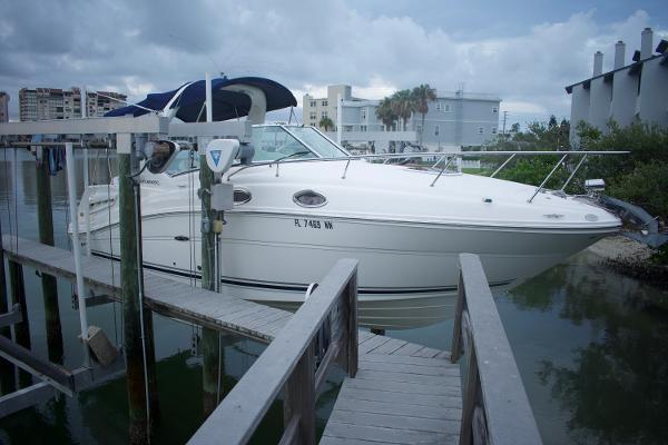 2007 Sea Ray Sundancer 260 ONE OWNER (850HRS) Well Maintained **St. Pete**