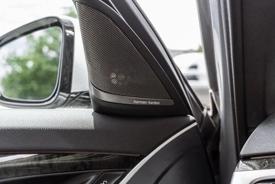 image 8 of interior