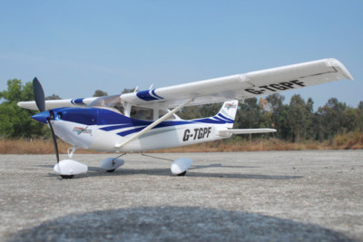 Park Flite Cessna 182 Skylane RTF 2.4Ghz - Blue: Ready To Fly RC Plane TGP0355B