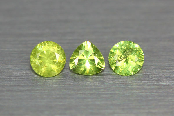 Demantoid Loose Gemstones