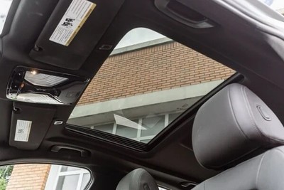 image 4 of interior