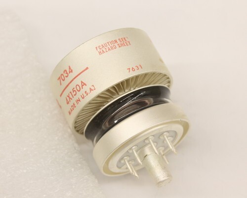 専用エイマック真空管SKー406ビンテージ、EIMAC.ELECTRONTUBE Eimac SK-406 Electron Tube Chimney – Elstar