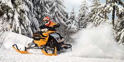 2019 skidoo xrs renegade 850 with adj pkg and 1.6 ice cobra track orange/silver