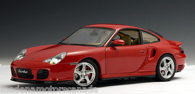 PORSCHE 911 (996) TURBO COUPE GAURDS RED AUTOart 77831 1:18