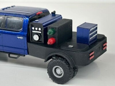 1/64 Scale 3D Printed Welding Bed Kit Welder for Custom Greenlight Ertl Trucks