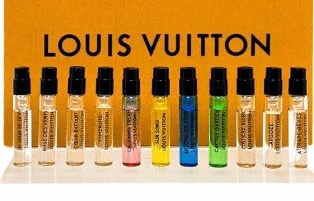 Louis Vuitton の 2ml サンプリ luv3f0000038pt.jpg