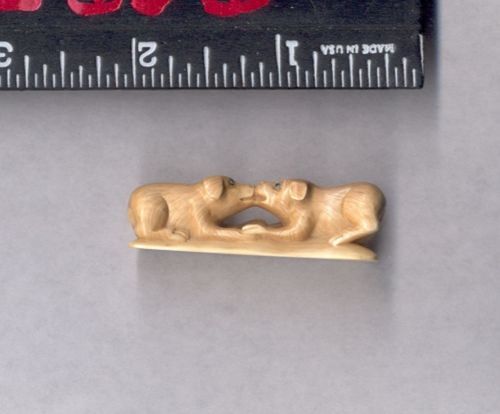ヤスケ　ページ NETSUKE 127x in color Sotheby 7/7/99 Segel NETSUKE 127x in