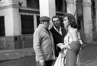 Italian director Luchino Visconti preparing a scene on The Strange- Old Photo 9