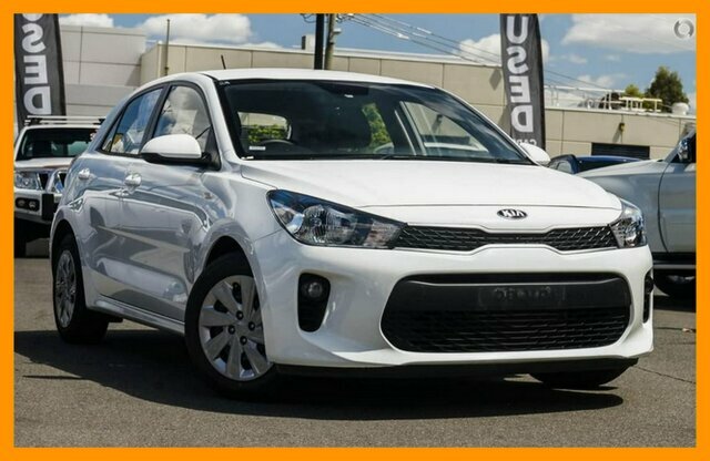 Kia rio white