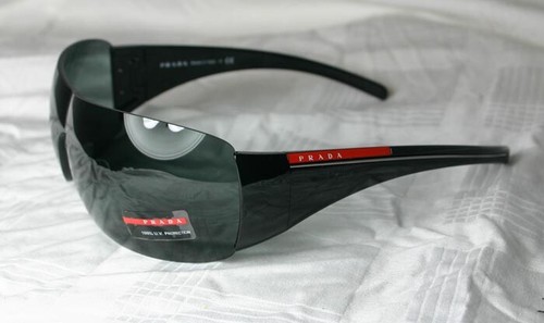 Pre-owned Prada Sunglasses Sps 02ls 1ab-1a1 Black In Gray