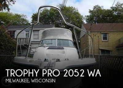 2002 Trophy Pro 2052 WA Used