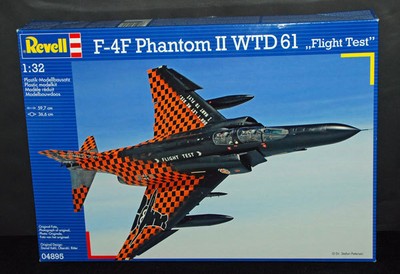 REVELL 1:32 KIT AEREO F 4F PHANTOM II WTD 61 FLIGHT TEST LUNGHEZZA 597 CM 04895