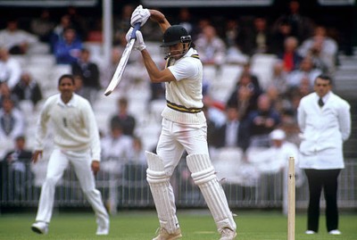 Imran Khan of Pakistan batting 1987 Old Cricket Photo