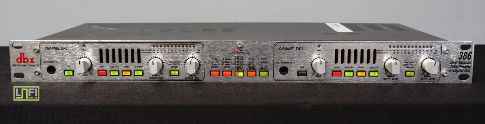 DBX 386 Dual Vacuum Tube Preamp w/ Digital Out 1U Rack
