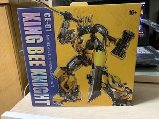 CE-01 KING BEE KNIGHT バンブルビー Cyber Era CE-01 King Bee Knight (not-Bumblebee) - Oversized