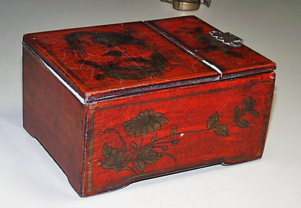 Unusual Japanese Red Lacquer Gold Painted Dragons Jewelry Box Mirror & Drawer