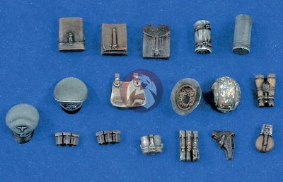 Verlinden 1/35 SuperValue German Infantry Soldier''s Equipment WWII 80 pcs 1312