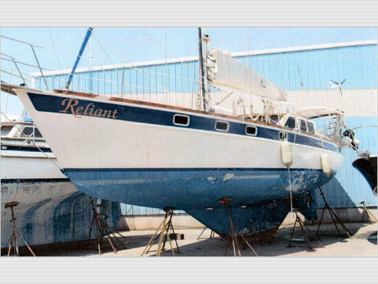 CANYON PILOT 43' 1986 - YS190090 - YS190090 - Insurance Salvage