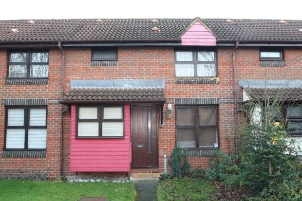 Dss Housing Benefit Welcome 1 Bedroom Town House Bethnal ...